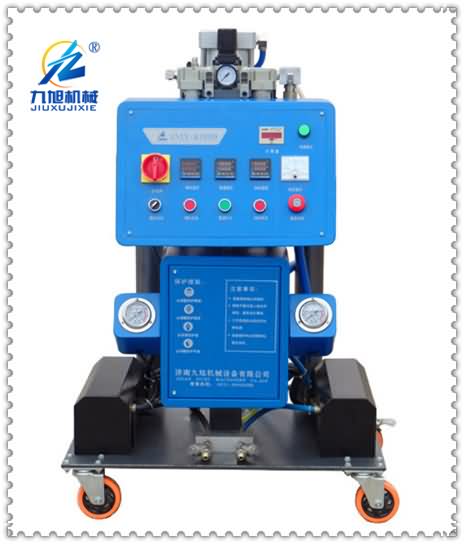 聚氨酯發(fā)泡設(shè)備型號(hào)：JNJX-Q2